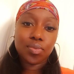 Meet your Posher, Kay